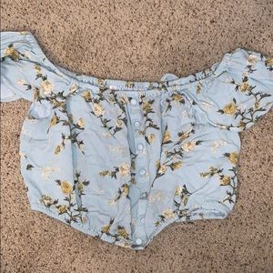 floral off the shoulder crop top